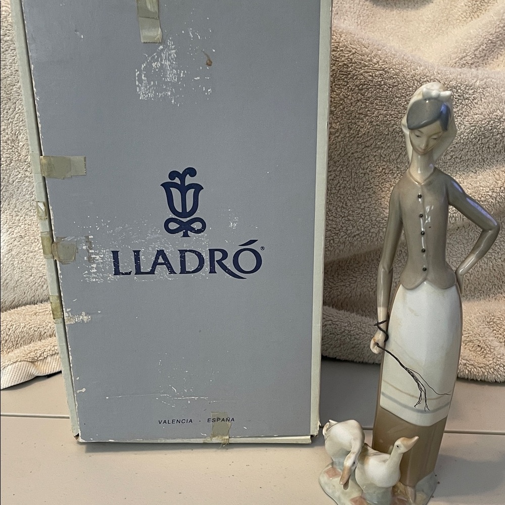 Lladro Lady with Geese Figurine in Cream and Gray